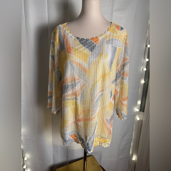Alfred Dunner Yellow and Blue Graphic 3/4 Sleeve Blouse - Picture 1 of 8